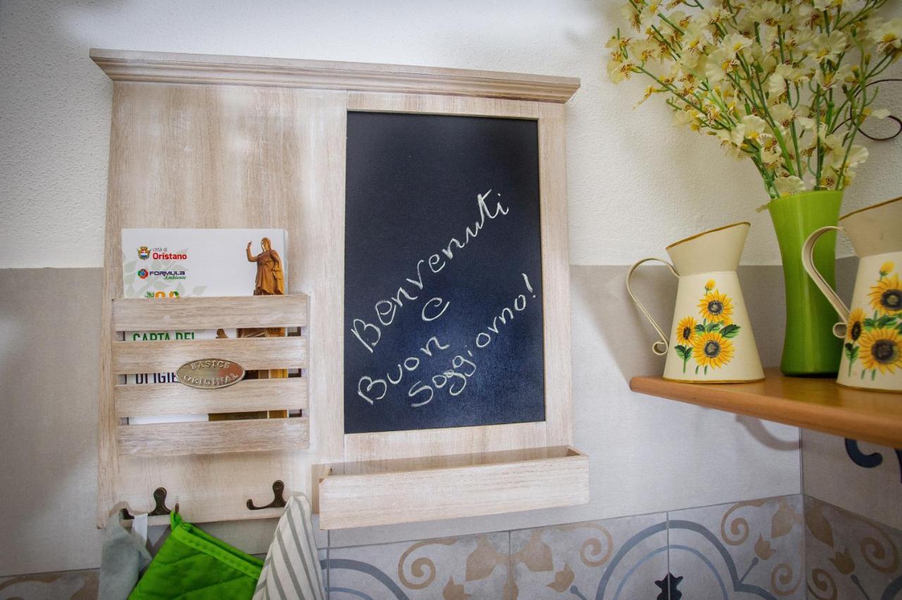 Holiday Room Sa Tebia Oristano Exteriér fotografie